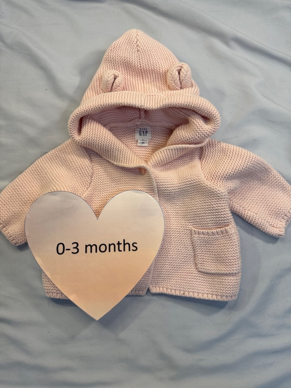 GAP - Brannan Pink Bear  sweater. 0-3 months